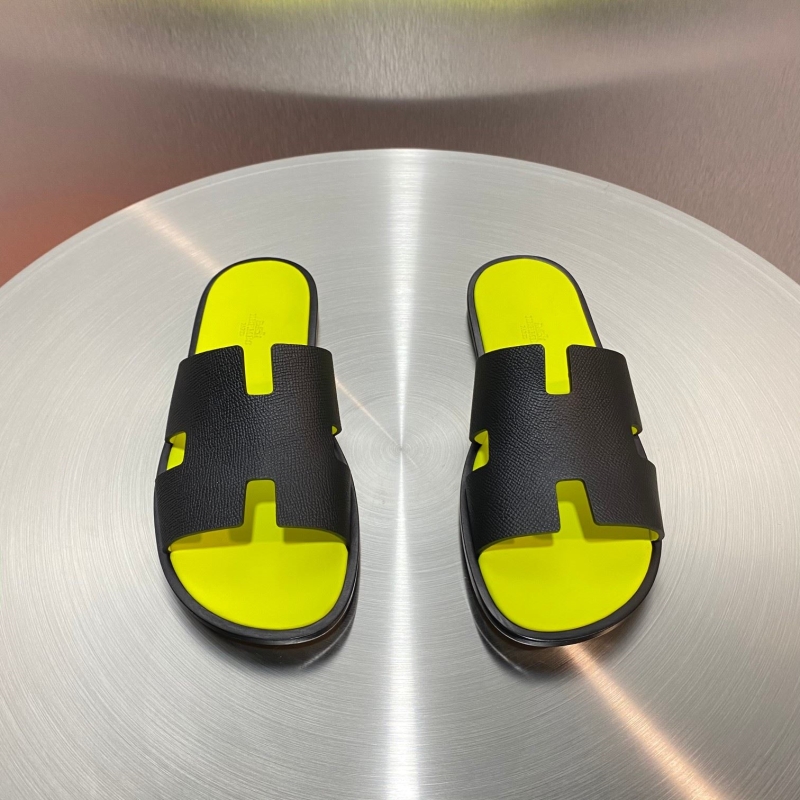 H**mes slippers